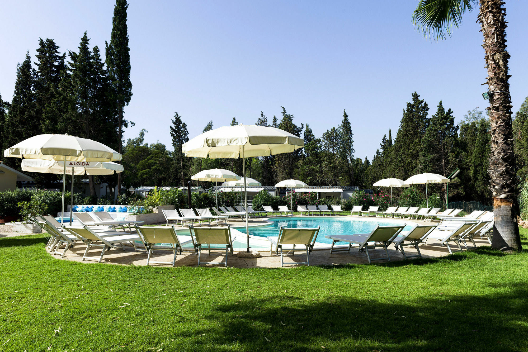 Camping Village Flumendosa Santa Margherita di Pula Exterior photo
